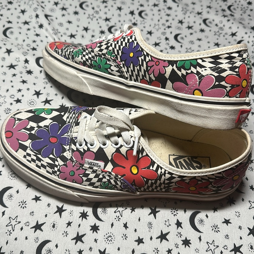vans checkerboard flower floral printed marshmallow